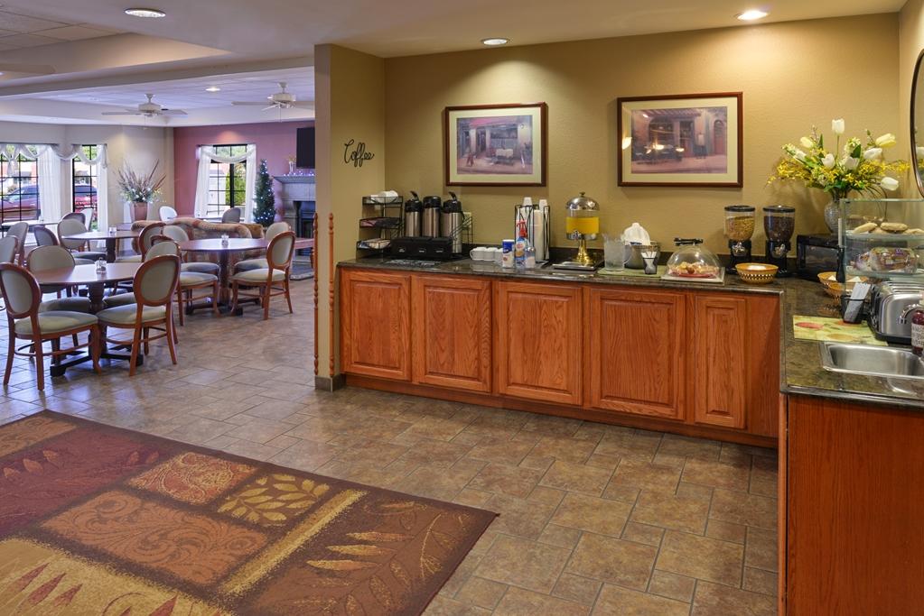 Country Hearth Inn & Suites אדוארדסוויל מתקנים תמונה