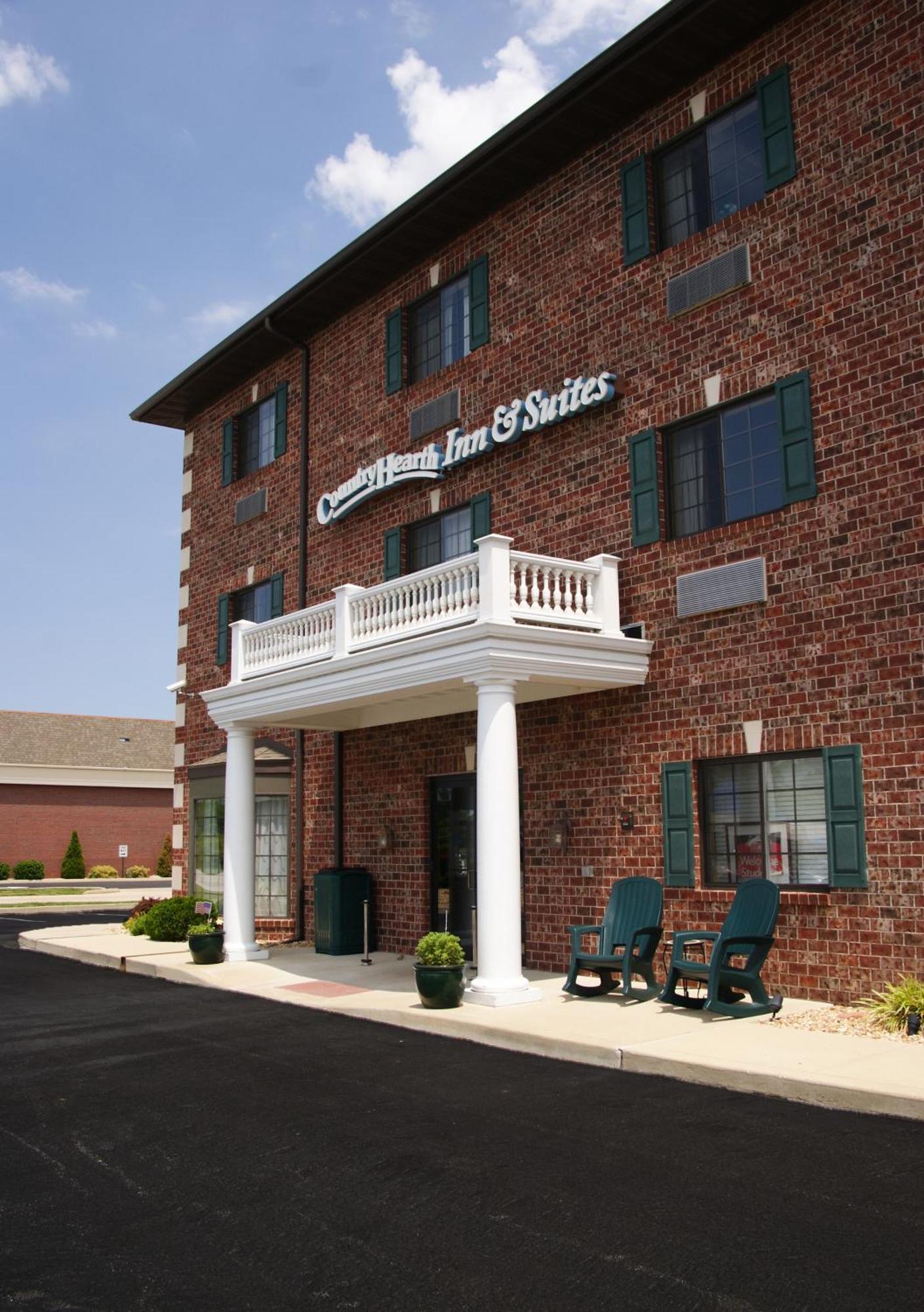 Country Hearth Inn & Suites אדוארדסוויל מראה חיצוני תמונה