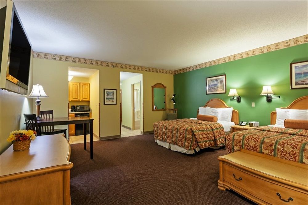 Country Hearth Inn & Suites אדוארדסוויל מראה חיצוני תמונה